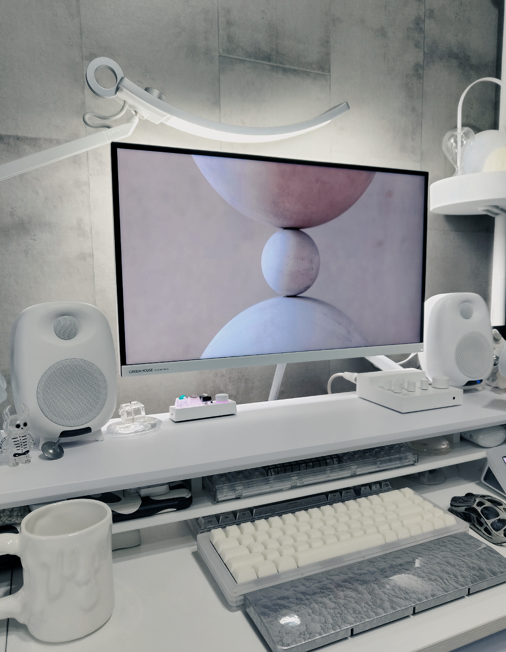 beige×Grey×White